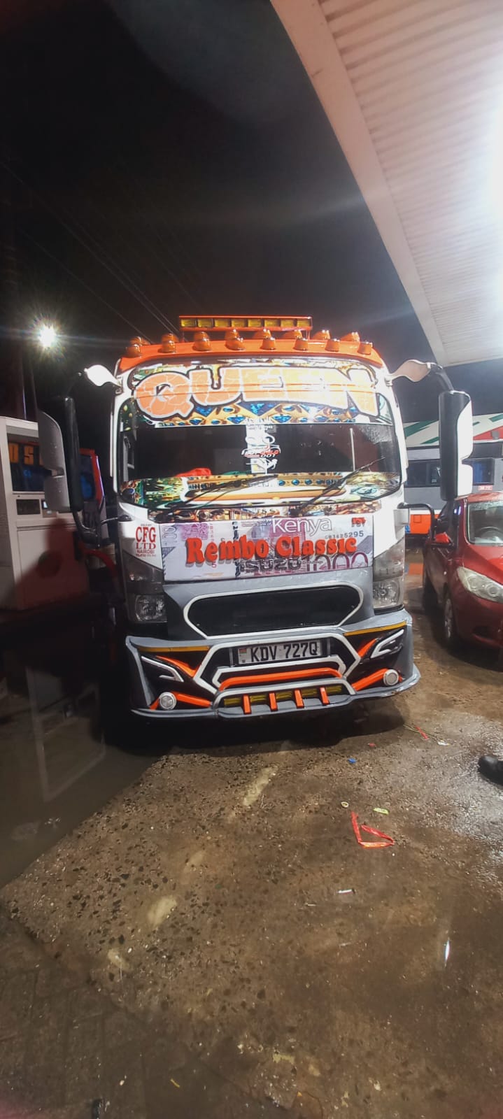 Profitable 33 seater matatu business on the Nairobi -Namanga highway