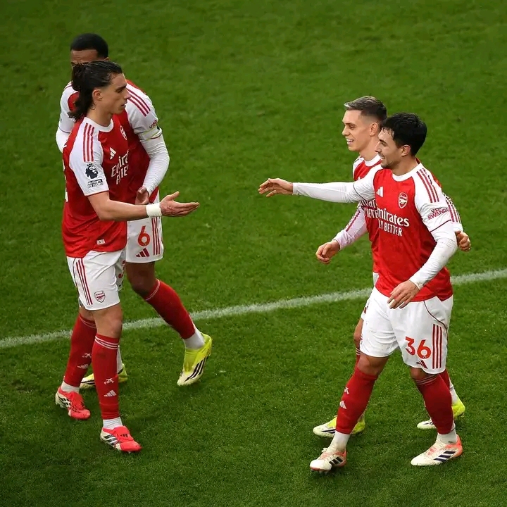 GUNNERS GEAR UP FOR VICTORY AS THEY TAKE ON BRENTFORD.