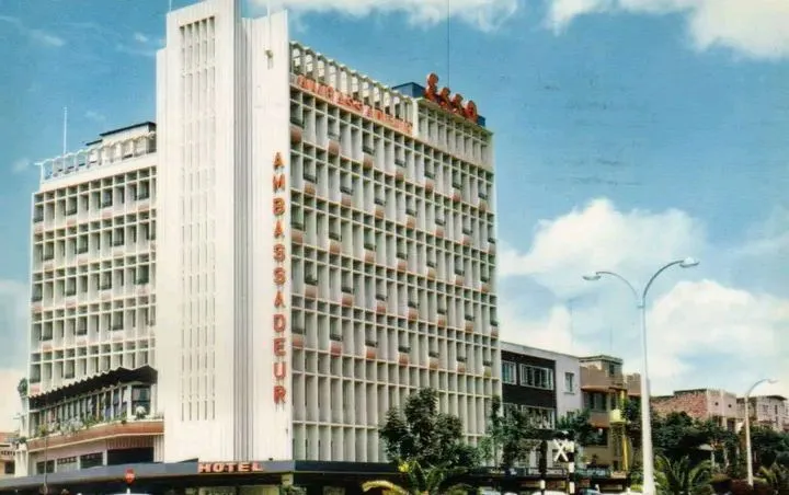 FROM LUXURY LANDMARK TO BUSTLING BUS STAGE: THE STORY OF NAIROBI'S AMBASSADEUR HOTEL.