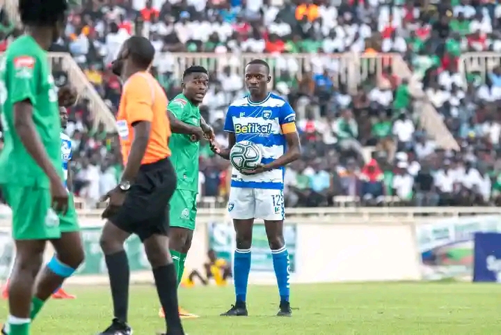 GOR MAHIA CLINCH THRILLING 1-0 VICTORY OVER AFC LEOPARDS IN 99TH MASHEMEJI DERBY AT NYAYO STADIUM, ALPHA ONYANGO SCORES DECISIVE GOAL.