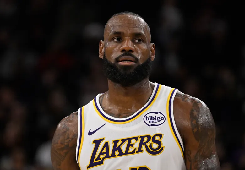 End of an Era: LeBron James Declares Exit from Lakers for New Challenges