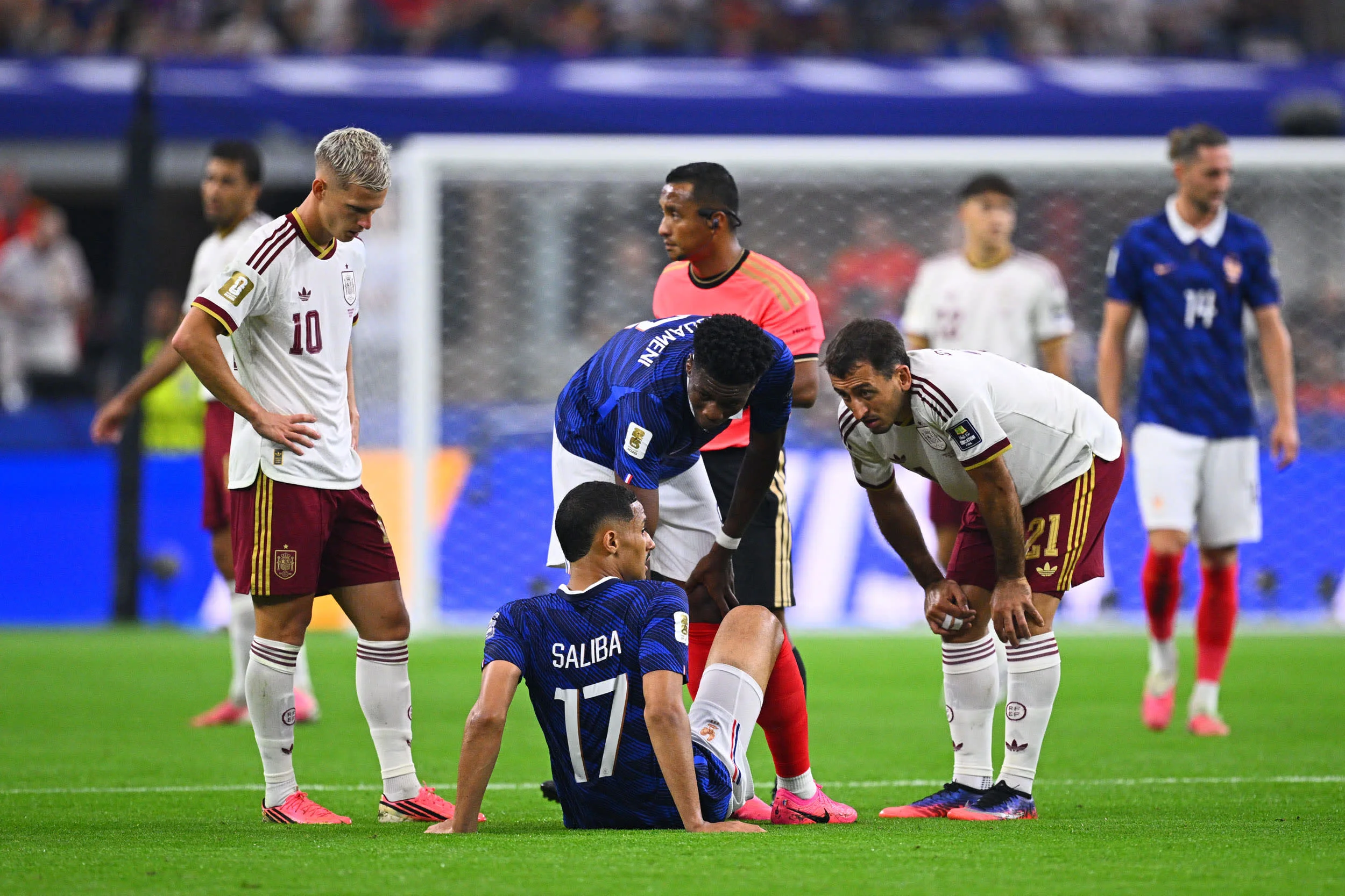 Spain Dominates Semi-Final as France Remains Shotless Until Late in the Match