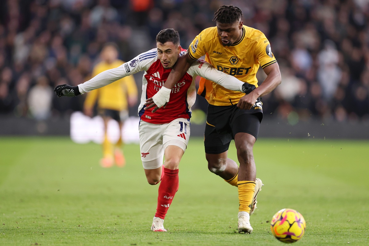 Drama at Molineux: Arsenal Blow Two-Goal Lead to Draw 2-2 with Wolves