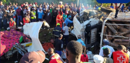 Fifteen people dead in a Road crash along  Nyeri- Nyahururu road , the Authorities Confirm.