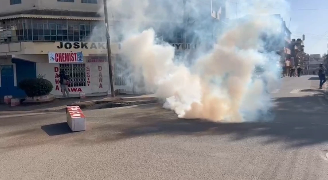 Kenyans Arrested Protesting US Ebola Quarantine Centre in Nanyuki