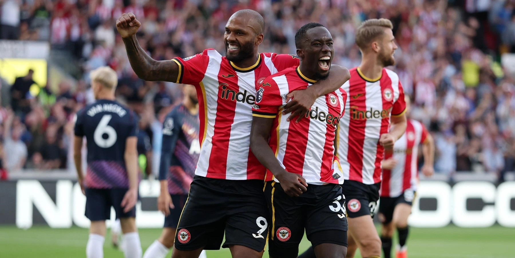 Brentford Dominates Tottenham Hotspur 3-0 in Resounding Season-Opening Victory