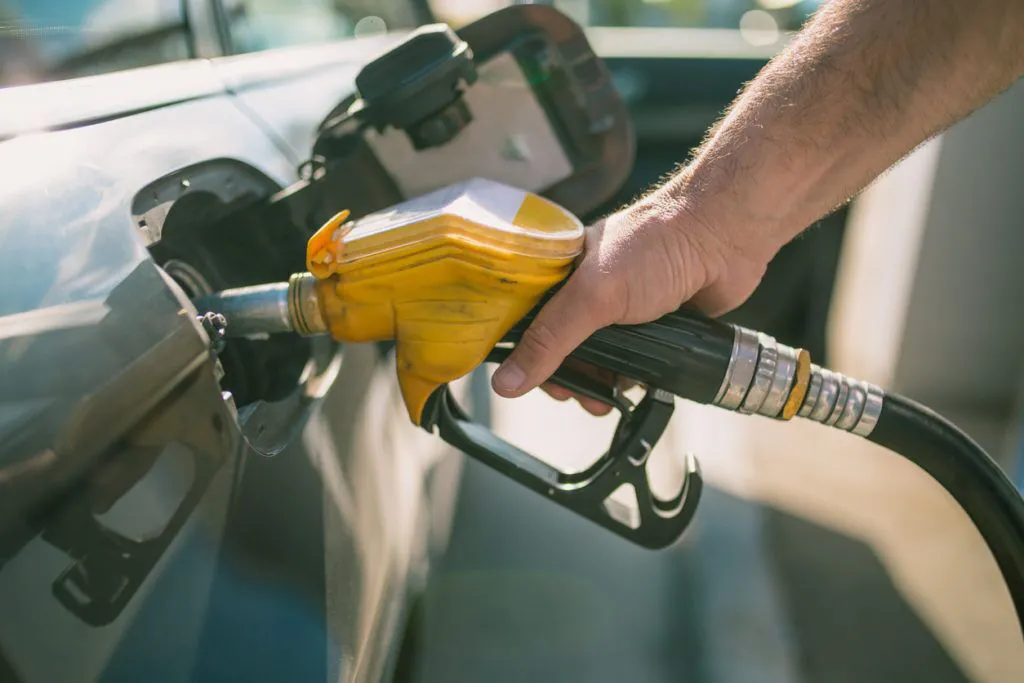 Market Reacts to Hopeful Signs in U.S.-Iran Relations with Oil Price Drop