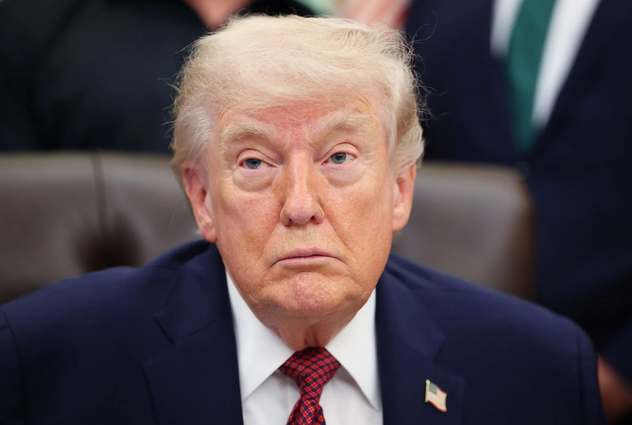 US Launches New Strikes on Iran during Fragile Peace negotions