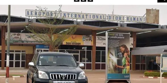 At Least 35 Killed in Coordinated Attack on Niger's Main Airport