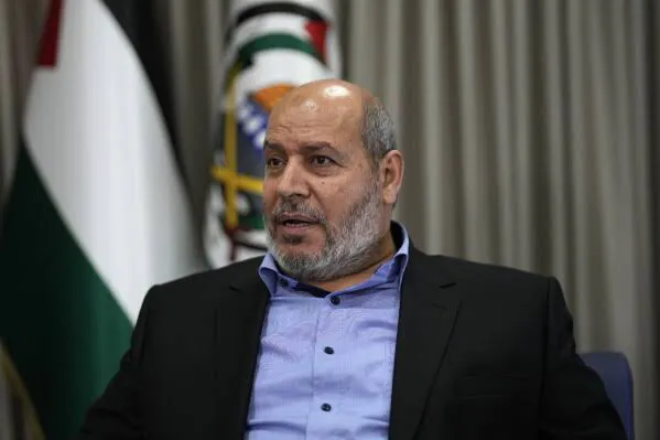 Hamas Announces Dissolution of Gaza Government, Plans Transfer of Power