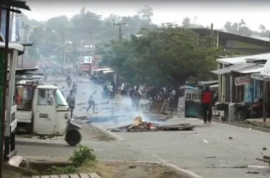 Violence at Linda Mwananchi Rally in Homa Bay Claims One Life, Injures 46