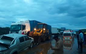 KeNHA Issues Urgent Traffic Advisory After Flooding Disrupts Mai Mahiu–Suswa–Narok Road